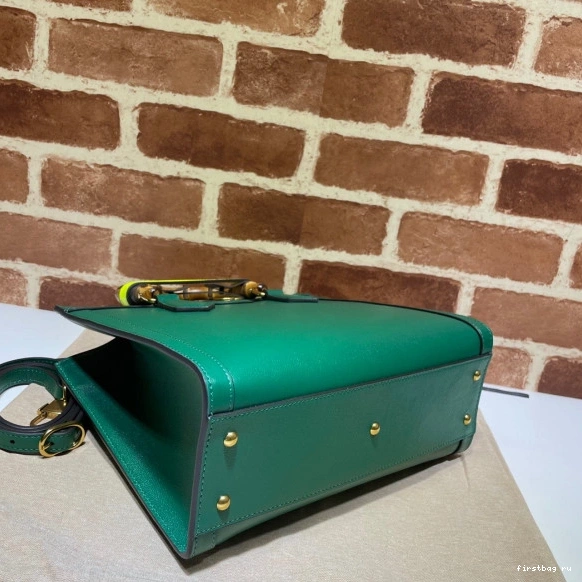 First bag ru Gucci bag tote Diana small 0820